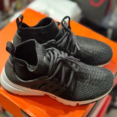 Condition: Like New Only Been Worn A Few Times No Original Box Air Presto, Shoes Nike, Nike Black, Running Shoe, Black Nikes, Womens Shoes Sneakers, Nike Shoes, Nike Women, Running Shoes