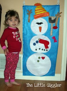 play felt snowman, such a great idea.! Love this for toddlers! #kids #christmas #craft Felt Snowman, Felt Board, Toddler Fun, Wrapping Ideas, Tutorial Diy, Winter Fun, Winter Activities, Christmas Activities