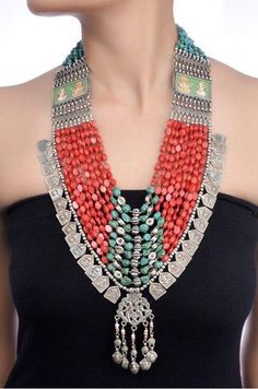 Collar Hippie, Fun Image, Exotic Jewelry, Coral Beads Necklace, Estilo Hippie, Turquoise And Coral, Ethnic Necklaces, Visual Inspiration, India Jewelry