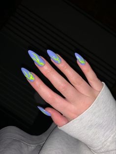 Glittery Black Nail Designs, Dubstep Nails, Nature Nails Acrylic, Neon Light Nails, Edgy Nails Grunge, Alt Nails Acrylics, Lightning Nails, Hoco Nails, Nail Goals