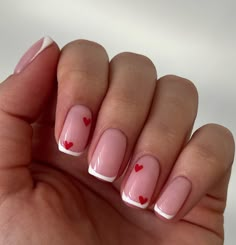 13 Cute Valentines Day Nails for Inspiration - Love and Marriage Round Square Nails, Nails With Hearts, Teddy Bear Wallpaper, Squoval Nails, February Nails, Valentines Day Nails, Square Acrylic Nails