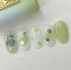 Nail Art For Moms, Cute Animals Nails, Bt21 Nails Designs, Nail Designs Mint Green, Capybara Nails, Japanese Jelly Nails, Soot Sprite Nails, Japanese Nail Art Kawaii, White And Green Nails