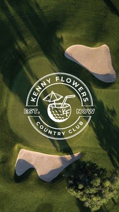 the logo for keny flowers golf club is shown in this aerial view from above