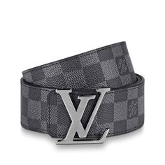 The lv initiales 40mm reversible belt is a new iteration of an iconic accessory design. Offering multiple styling options, one side features classic damier graphite canvas while the other is crafted from supple calf leather. The hallmark lv initials buckle provides a chic finishing touch. Louis Vuitton Belt Mens, Canvas Accessories, Louis Vuitton Belt, Reversible Belt, Louis Vuitton Official, Lv Belt, Leather Buckle, Print Pullover, Dress Code