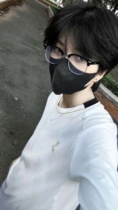 Korean Pixie Cut, Vietnamese Boys, Asian Tomboy Haircut, Asian Boy Haircuts, Boys Haircut, Korean Haircut, Tomboy Hairstyles, Short Hair Tomboy