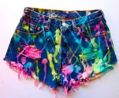 Diy Neon Outfits Ideas, Ty Dye, Rave Bras, Painted Shorts, Neon Shorts, Edm Rave, Diy Shorts, Rave Bra