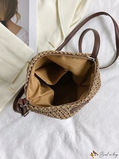 BirdinBag - Chic Straw Bag with Letter Patch Decoration Travel Storage Bag, Travel Storage, Design Minimalista, Style Minimalist, Womens Crossbody Bag, Woven Bag, Bag Bag, Color Khaki, Beach Trip