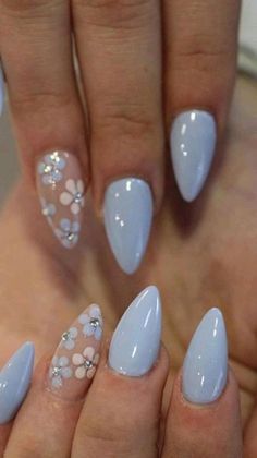 Cute Inspo Nails, Light Purple Nails With Flowers, Cool Nail Inspo Blue, Light Blue Floral Nails, Hoco Nail Designs, Cute Nail Designs Blue, Cute Nails Almond, Nails With Blue, Preppy Nails