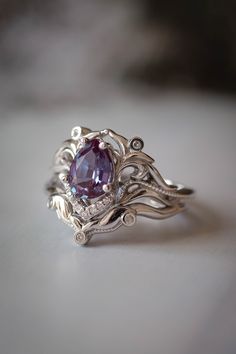 Alexandrite Engagement Ring Set Lab Alexandrite Diamond Ring - Etsy Nature Inspired Wedding Bands, Stylised Flowers, Fantasy Ring, Future Engagement Rings, Two Rings, Alexandrite Engagement Ring, Diamond Engagement Ring Set, Alternative Engagement Rings, Bridal Bands