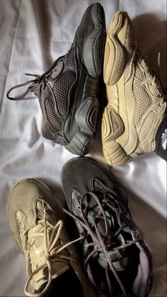 Techwear Fashion, Streetwear Inspo, Yeezy 500, Shoe Inspo, Fashion Wishlist, Swag Shoes, Streetwear Men Outfits