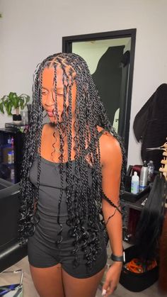 Goddess Twist Braids Hairstyles, Twisted Goddess Braids, Twists Weave Black Women, Knowles’s Hairstyles, Sinagalease Twist Long, Small Twist With Curls, Passion Twists Braids Medium, 13x6 Vs 13x4 Frontal, Passion Twists Knotless