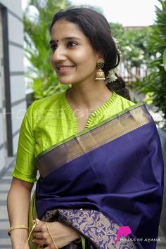 High Neck Blouse For Pattu Sarees, Super Blouse Designs, High Neck Pattu Blouse Designs, Ikkath Blouse Designs Latest, Pattu Blouse Design Models, Designer Saree Blouse Designs, Collar Neck Blouse Designs, Engagement Stills, Sew Outfits