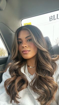 Dark Hair With Highlights, Brunette Balayage Hair, Balayage Brunette