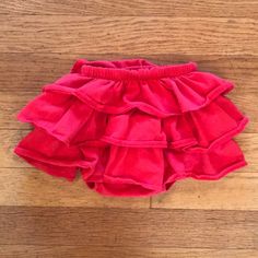 Peek Baby Girls Red Ruffle Skirt With Elastic Waist And Attached Bloomers Girls Red, Ruffle Skirt, Kids Bottoms, Baby Clothes, Elastic Waist, Size 12, Elastic, Skirt