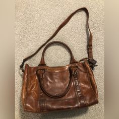 Well Loved Frye Purse. I Got So Many Complements When I Carried It. The Leather Is So Soft. Smoke Free Home And Stored In A Purse Bag In A Tote. Frye Purse, Frye Bags, Better Love, Purse Bag, Bag Lady, Purse, Leather, Women Shopping, Color