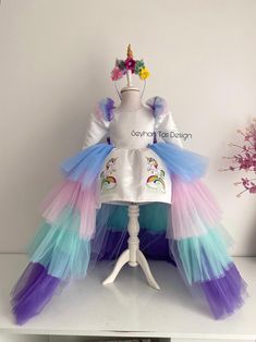 Hello Welcome 🌸 ❣️Send me a message for more questions❣️  "A dreamy costume set for your little princess! 💖 Add a touch of magic to your child's imagination with our Unicorn and Pony Themed Baby Dress Set, specially designed for special occasions and parties. 🌈 This elegant dress comes with a detachable tail and head crown, combining both comfort and style! 🦄 Whether your little one is a pony lover or a unicorn fan, this colorful long-tailed princess dress will capture everyone's attention. Long Tail Dress, Baby Dress Set, Star Of The Day, Tail Dress, Detachable Train, Unicorn Dress, Rainbow Dress, Long Tail, Bright Stars