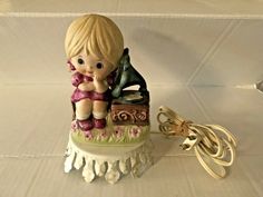 Vintage Underwriter Laboratories Lamp Aladdin Giftware Girl with Phonograph | eBay Cord Control, Vintage Gifts Ideas, Nursery Room Decor, Light Installation, Vintage Gifts