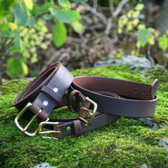 IMPORTANT NOTE BELOW PLEASE READ BEFORE ORDERINGWater buffalo belt handcrafted just for you, with a soft supple feel this real water buffalo belt will quickly become your favorite belt. Our personal favorite rustic beautiful belt.This is our most popular belt and sells very well when we go to shows, where people can feel the belt once you feel it you will fall in love. Rustic timeless belt that ages well, we paired this belt with a solid brass buckle so it will tarnish beautifully over time.Free Water Buffalo, Beautiful Belts, Aging Well, Suspender Belt, Brass Buckle, Dog Neck, Top Grain Leather, Sell Items, Belt Size