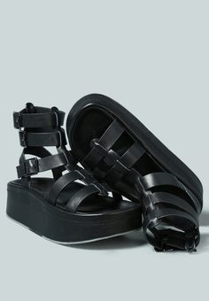 Strappy Gladiator Sandal with platform base. Triple buckles for closure and fitting, the sandal is all vibes for the high street style casual styling.  Type: Sandal Heel Type: Platform Upper Material: Genuine Leather Lining: Leather Outsole: Processed Rubber Open Round Toe Gladiator Leather Sandal RCSH2381 Use a soft, damp cloth to clean stains, dust or dirt. When not in use, store items in a box or a protective dust bag in a cool, dry place Sandal Kulit, High Gladiator Sandals, High Street Style, Strappy Sandals Gladiators, Leather Gladiator Sandals, Second Chances, Leather Pieces, High Fashion Street Style, Casual Street Style