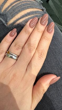 Almonds Nails Medium, Simple Color Almond Nails, Basic Nails Acrylic Simple Almond, Muted Nails Colors, Simple One Color Almond Nails, Cute Simple Nails Solid Color, Solid Nail Colors Fall, Medium Almond Acrylic Nails Fall, Dipped Nails Ideas Almond Shape