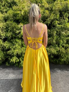 Color: Bright Yellow Neckline: V-Neck Silhouette: A-line Fabric: Satin Brand: Alyce Paris Style #: 1626 2 Piece Dress Short, Designer Formal Dresses, Suits Prom, Paris Style, Alyce Paris, Slim Fit Tuxedo, Yellow Satin, Dresses Quinceanera, Short Cocktail Dress