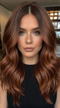 Is Fall Hair Colors Dark Copper Blunt Bob Your Next Hairstyle 🍂 Hair Inspiration Copper, Dark Copper Hair With Dark Roots, Dark Brunette Hair With Red Undertones, Copper Undertones Hair, Dark Root Copper Balayage, Copper Balayage Straight Hair, Dark Copper Hair Color Brown, Burnt Copper Hair, Balayage Copper Brown