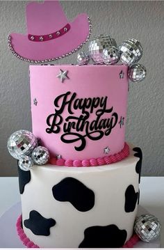 Cow Disco Party, Cowgirl Birthday Cake Ideas, Pink Cowgirl Birthday Party Ideas, Man I Feel Like I’m One Birthday Cake, Vaquera Birthday Party, Disco Cowgirl Cake, Cowgirl Birthday Party Ideas