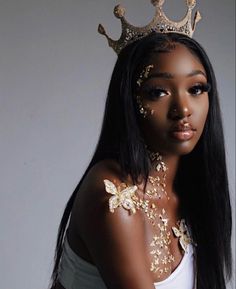 Hairstyles For Photoshoot, Photoshoot Ideas, Sweet 16, Black Women, Crown, Birthday, Gold, On Instagram, Instagram