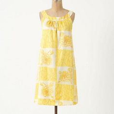 Beautiful Blooms And Abstract Print Adorn This Silk-Blend Frock With Golden Ray Hues. * Front Pockets * Keyhole Nape * Pullover Styling * Silk And Cotton Blend Shell * Polyester Lining Size 4. 16.5" Bust, 18.5" Waist, 19.5" Hip, 36" Long. Brand New Without Tags. Yellow Knee-length Daywear Dresses, Yellow Knee-length Dress For Daywear, Mustard Sleeveless Dress For Brunch, Yellow Cotton Knee-length Sundress, Sleeveless Mustard Dress For Brunch, Sleeveless Mustard Dresses For Brunch, Yellow Cotton Daywear Dress, Yellow Summer Sundress For Daywear, Summer Yellow Sundress For Daywear