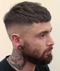 Haircuts of the Week @hayden_cassidy Runway Hair Trends, Military Haircuts Men, メンズヘア ショート, Military Haircut, Crop Haircut, Runway Hair, Crop Hair, Men Hairstyle