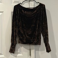 Never Been Worn. Brown Fall Top For Night Out, Brown Tops For Fall Night Out, Brown Top For Night Out In Fall, Neon Pink Crop Top, Neon Rave, Ripped Tshirt, Navy Blue Sweatshirt, Ribbed Knit Bodysuit, Distressed Sweatshirt