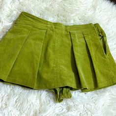 So Pretty In Person And Can Match With Anything. Worn Once Brand New Green Mini Cotton Bottoms, Green Cotton Mini Bottoms, Green Mini Cotton Skort, Green Mini-length Cotton Bottoms, Green Mini Length Cotton Bottoms, Green Cotton Mini Skort, Green Mini-length Cotton Skort, Green Mini Length Cotton Skort, Green Casual Skort (shorts Skirt)