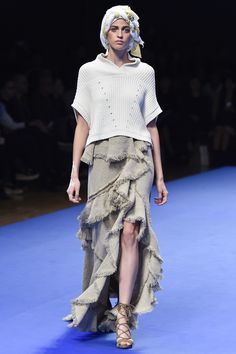 Tokyo Spring, Zsazsa Bellagio, Tokyo Fashion Week, Knitwear Inspiration, 2016 Fashion Trends, Boho Outfit, Fashion Week 2016, Tokyo Fashion, Event Inspiration