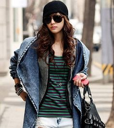 This coat with hood is very popular,casual style can make you looked much cooler and slimmer,you can wear it at your free time,which do make you more attractive,get one you like.Color:Black, BlueSize:One SizeLength:73cm Sleeve Length:60cmClothes Type:CoatMaterial:DenimType:聽LooseClothing Length:聽Mid-lengthSleeve Length:聽Fullè�?br>Collar:聽V-neckPattern Type:聽SolidEmbellishment:聽NoneStyle:聽Fashionè�?br>Package Contents:è�? x Coat Long Coat For Girls, Jeans Coat Jackets, Trendy Clothing Stores, Cheap Clothing Websites, Denim Trench Coat, Jean Jacket Women, Casual Outerwear, Hoodie Coat, Denim Coat