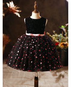 Buy lovely black with red sweetheart short tulle girls party dress with bling at wholesale price online. Free shipping and pro custom service since 2009. Delicate Gown, Wedding Store, Girls Party Dress, Girls Party, Wedding Rentals, Wedding Boutique, Jacket Design, Knee Length, High Waisted Skirt