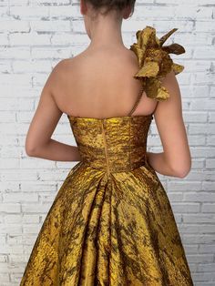 Foliage Crown Gown | Teuta Matoshi Gold Embellished Cocktail Gown, Aso Ebi Lace, Aso Ebi Lace Styles, Teuta Matoshi, Wedding Evening Gown, Fashion Design Patterns, Lace Styles, Leaves Fall, Prom Dresses With Sleeves