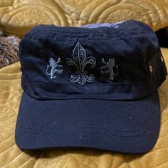 Never Worn Vintage Cute Black Lion Heraldic Cadet Cap Hat. One Size. Heraldic Lion, Lion Crest, Cadet Hat, Black Lion, Cute Black, Hats For Women, Caps Hats, Lion, Cute Outfits