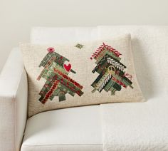 Pillow Covers Holiday, Christmas Pillow Wrap, Holiday Pillows To Make, Pillow For Christmas, Rustic Christmas Throw Pillows, Pillow Covers For Christmas, Rustic Christmas Pillow, Classic Christmas Pillows, Xmas Pillows