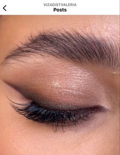 Simple Prom Makeup Natural Looks Winged Liner, Smoked Wing Eyeshadow, Brown Smokey Eye With Winged Liner, Light Bronze Eye Makeup, No Eyeliner Bridal Makeup, Subtle Glam Eye Makeup, Soft Brown Wing Eyeshadow, Smudge Eyeshadow Look, Natural Smokey Wing Makeup