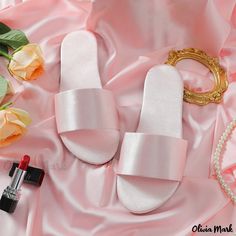 Olivia Mark - Embroidered Bridesmaid Slippers: Elegant Satin Red Slippers for Wedding, Brides Morning Robe Shoe Ensemble Embroidery Slippers, Bride Sandals, Bridesmaid Slippers, Embroidery Flats, Bridal Slippers, Wedding Slippers, Wedding Brides, Red Slippers, Elegant Flats