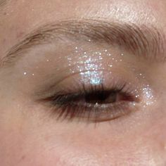 Eye Glitter Aesthetic, Just Glitter Eye Makeup, Sparkly Eyeshadow Aesthetic, Only Glitter Eye Makeup, Angelic Glitter Makeup, Sheer Glitter Eyeshadow, Easy Glitter Makeup Looks, Glowy Glitter Makeup, Sparkle Eye Shadow