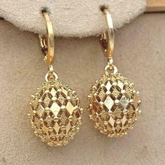 Hollow Out Ball Shape Drop Earrings Elegant Copper Drop Earrings Sweet Ear Jewelry Decoration Ear Ball Jewellery, Delicate Gold Jewelry, Punk Earrings, Punk Jewelry, Gold Filled Earrings, Trendy Earrings, Trendy Jewelry, Retro Stil, Gold Fashion