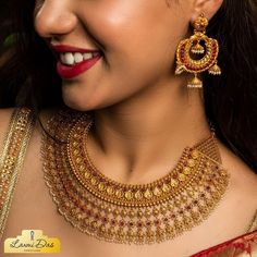 Antique Chokar Design Jewelry, Gold Choker Necklace Indian Bridal With Price, Chokar Design Jewelry In Gold, Gold Temple Jewellery Choker, Choker Necklace Designs Gold Indian, Festive Gold Temple Jewelry Choker, Haram Necklace Set, Gold Choker Bengali Design, Gold Metal Temple Jewelry Choker