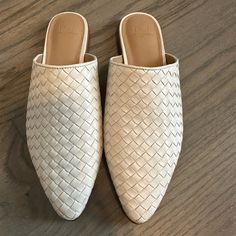 Brand New Via Trunk Club And Never Worn. Casual White Pointed Toe Sandals, White Flats With Woven Sole, White Closed Toe Flats With Woven Sole, White Flat Heel Mules For Spring, White Round Toe Mules For Spring, White Closed Toe Mules For Spring, White Flat Synthetic Mules, White Closed Toe Synthetic Mules, White Synthetic Closed Toe Mules