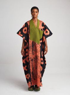 Dye Lab, African Kaftan Dress, Event Fits, Bubu Gown Styles, Ankara Gown Styles, African Inspired Clothing, Ankara Dresses, Port City, Aso Oke