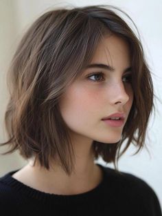 French Haircut Medium Shoulder Length, Dark Brown Bob Haircut, Edgy Shoulder Length Hair, Shoulder Length Hair Bangs, Carre Haircut, Above The Shoulder Haircut, Above The Shoulder Haircuts, Brown Bob Haircut, Short Hairstyles With Bangs