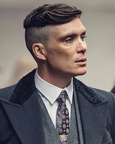 Thomas Shelby Haircut, 1920s Mens Hair, Peaky Blinders Hair, 20s Hair, Balding Mens Hairstyles, Beyonce Hair