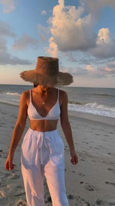 Beach Party Outfits, Cooler Style, Beach Fits, Summer Vacation Outfits