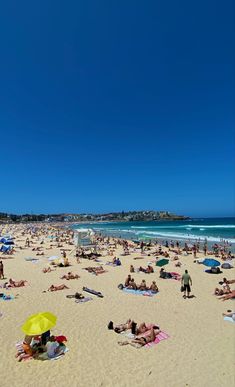 Bondi beach Goals 2025, Bondi Beach Sydney, Australia Beach, Australian Beach, Summer 3, Bondi Beach, Summer 24, Sea Beach