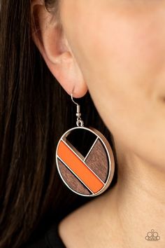 Featuring orange and brown finishes, geometric wooden frames piece together inside an airy silver hoop for a modern look. Earring attaches to a standard fishhook fitting. Sold as one pair of earrings. Paparazzi Jewelry Images, Paparazzi Accessories Jewelry, Orange Earrings, Fish Hook Earrings, Paparazzi Accessories, Green Earrings, Wooden Earrings, Chic Jewelry, Paparazzi Jewelry